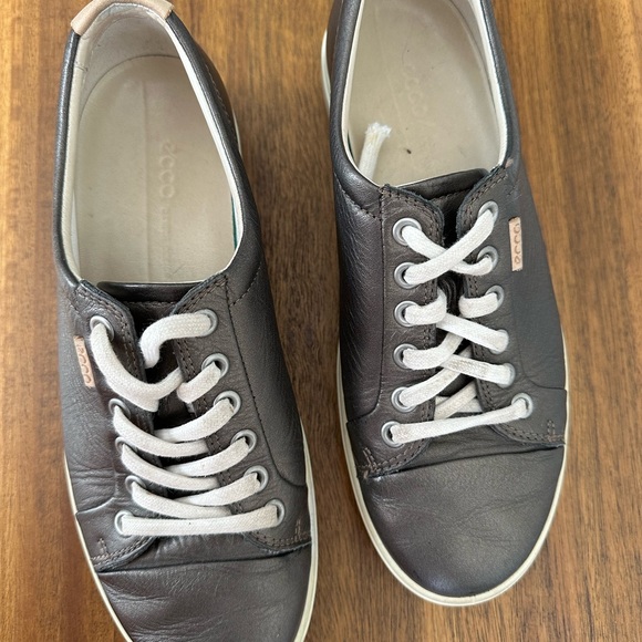 Ecco sneakers size 7 - Picture 7 of 7